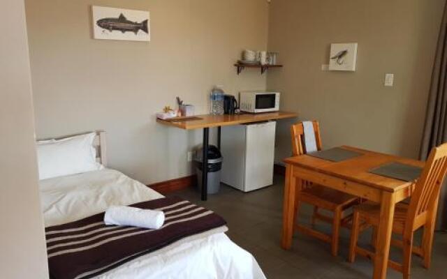 Stay@67 Apartments - Dullstroom