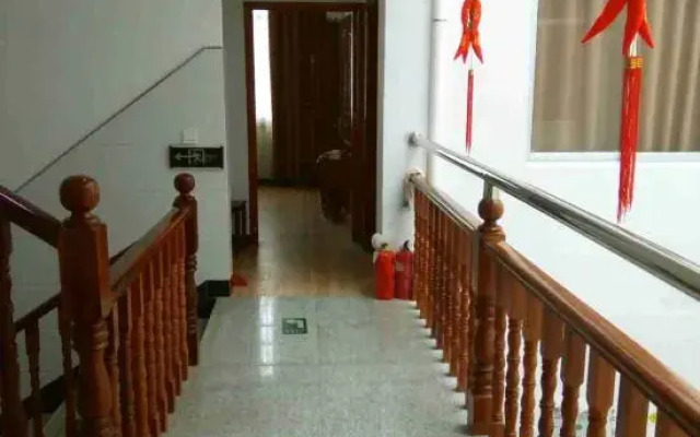 Xianju Yiguangju Nongjiale