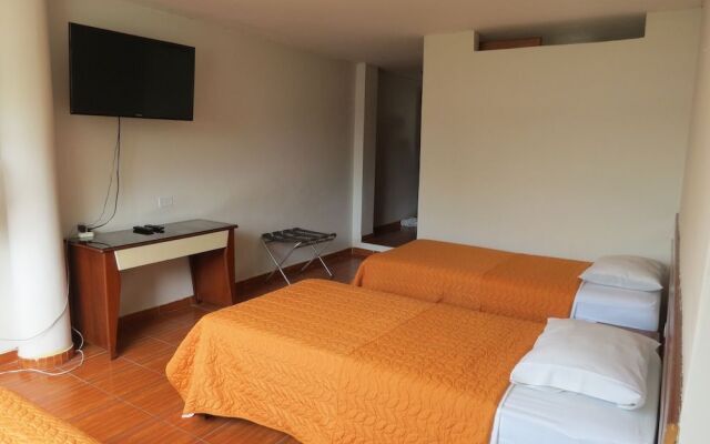 Miraflores Inn