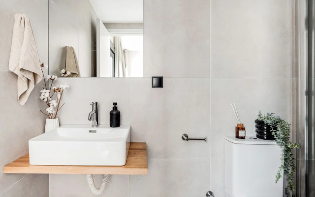 Sanders Port - Chicly Studio With Roof-top Terrace