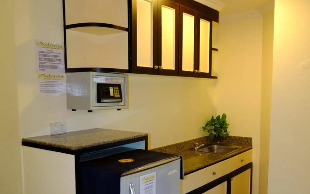 Adonis Guest House