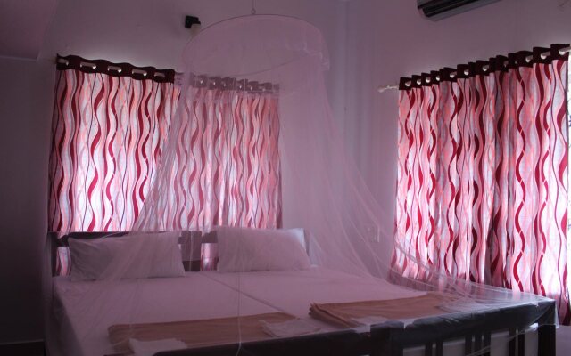Golden Shower Homestay