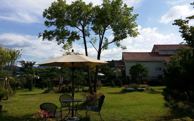 jeonju acimjeongweongeseuteuhauseu