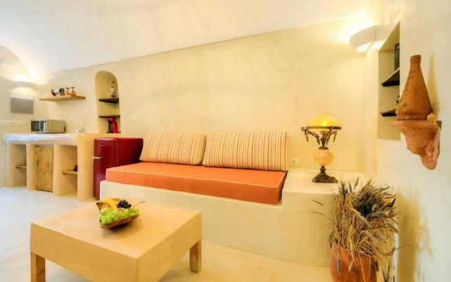 Pasithea Luxury Suites