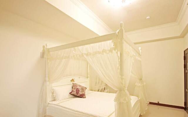 Zih Yue Tong Homestay II