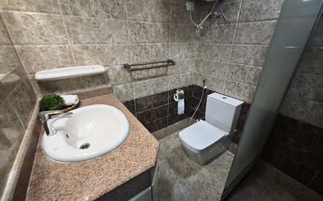 Cecelia Resort, Sea View Apartment