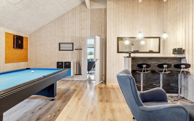 18 Person Holiday Home in Vejby