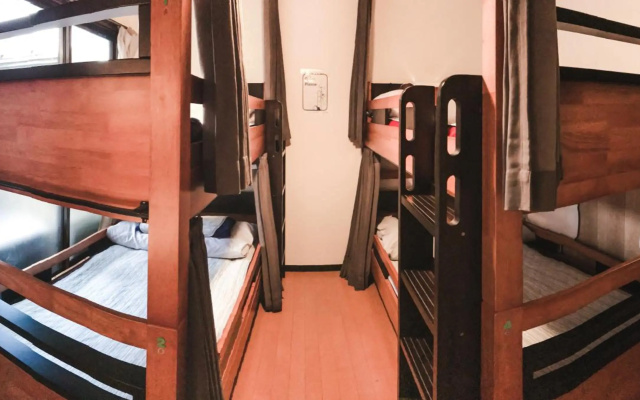 Peace House Showa - Hostel – Guest Rooms – Osaka