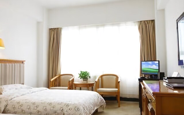 City Comfort Inn