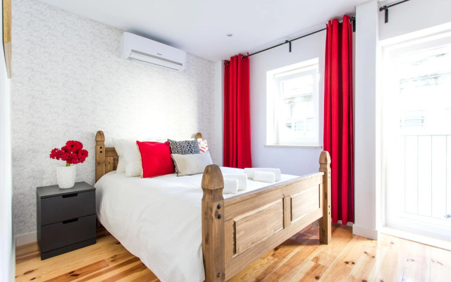 Lx Design Apartment near Congress Center