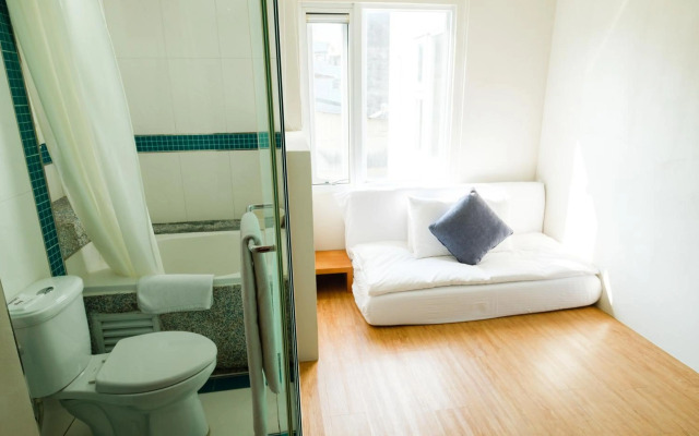 SSS Life Hotel