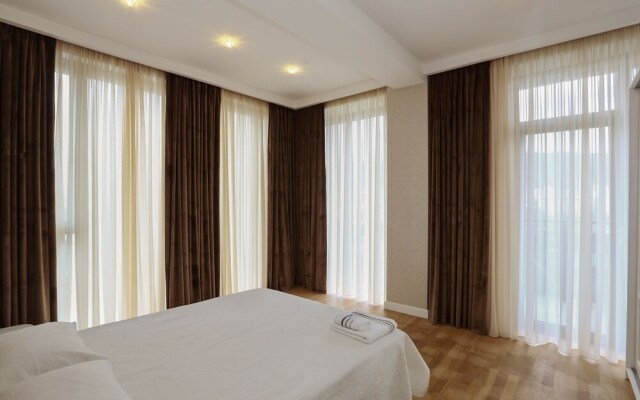 Hosthub - 2BR Super view Apartment