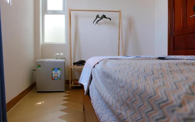 Anh Truc House - Near Front Beach