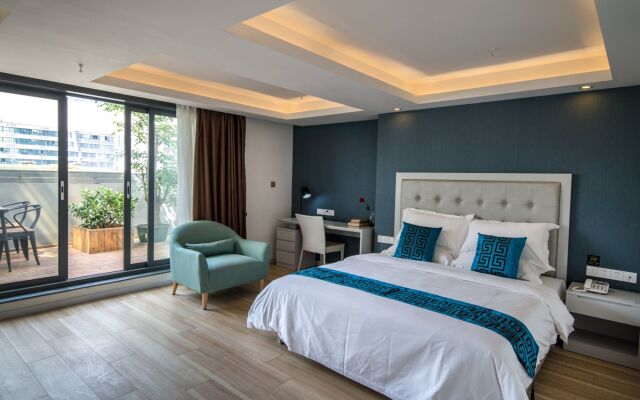 Poltton International Service Apartment Liuzhou Chengzhong Wanda Plaza