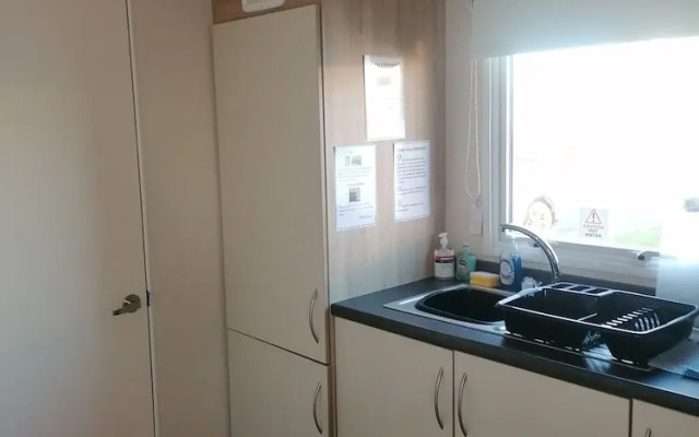 4-bedroom Caravan/static Home in Clacton-on-sea