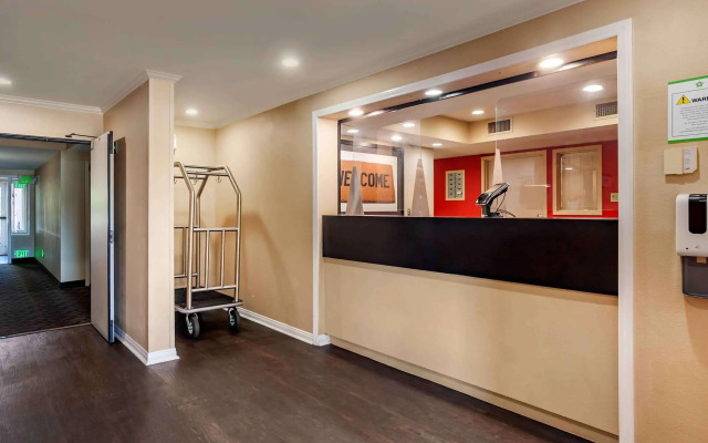 Extended Stay America Suites Los Angeles Monrovia