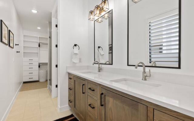 Harvest Haven 9 Bedroom Home