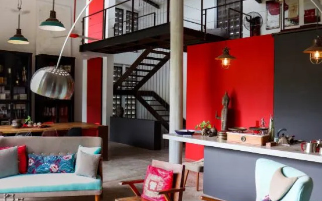 Redbox House