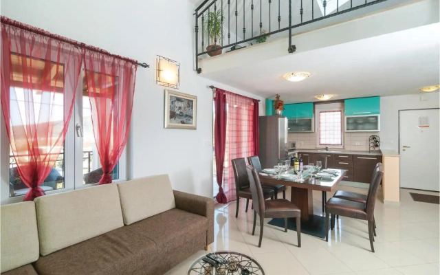 Holiday home Neoric 2