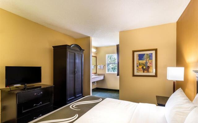 Quality Suites Orlando - Convention Center Area