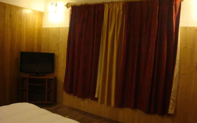 Radhu's Boutique Inn