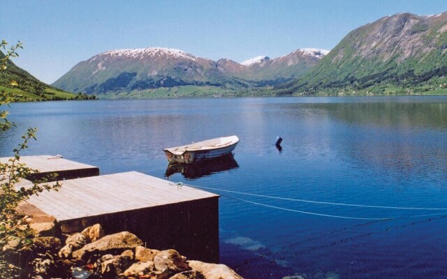Stunning Home in Skei I Jølster With 4 Bedrooms