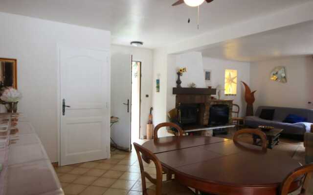 House With Private Pool Near the Beautiful Village of Salernes