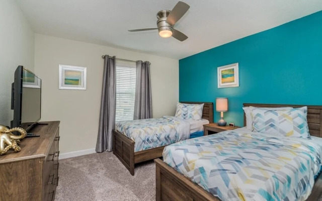 1593 Moon Valley Drive