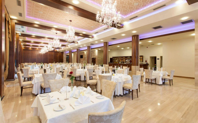 Hotel Metropolis