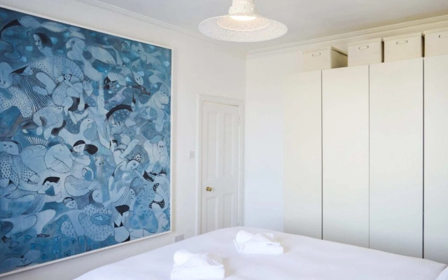 Stylish 4 Bedroom Stockbridge Home