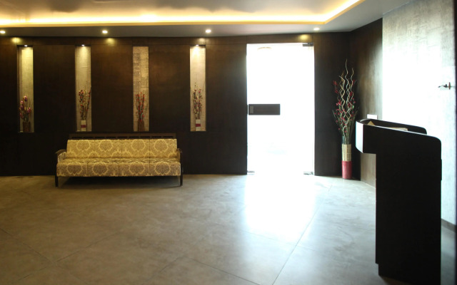 TGB Express Hotel - Nadiad