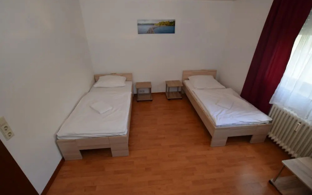 AB Apartment 39