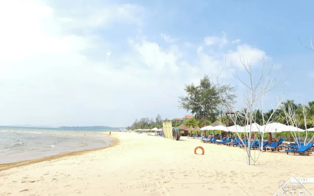 Riverside Mini Hotel Grand World