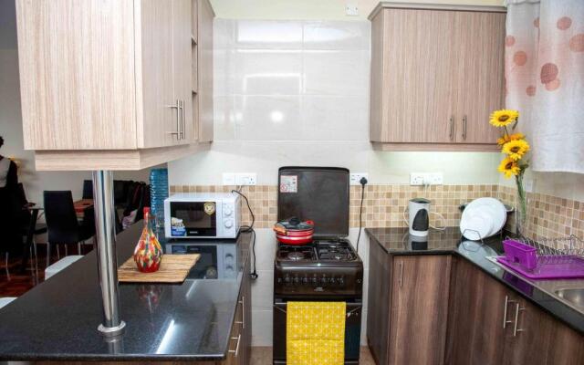 Zoya - Homely 1 Bdrm Apartment