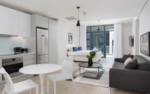 Axis Luxury Apartments  by Century City Hotels