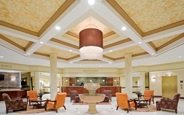 Crowne Plaza Edison by IHG