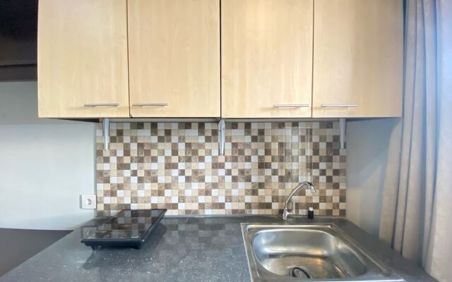 Private And Spacious Studio Room At Skyland City Jatinangor