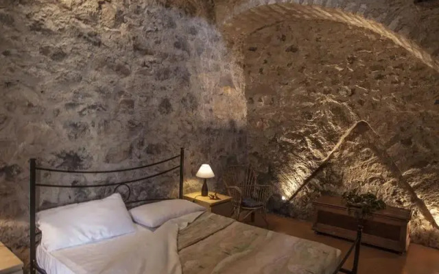Hotel e Appartamenti al Prà de la Fam