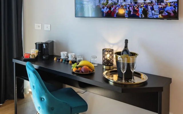 Regola Luxury Relais