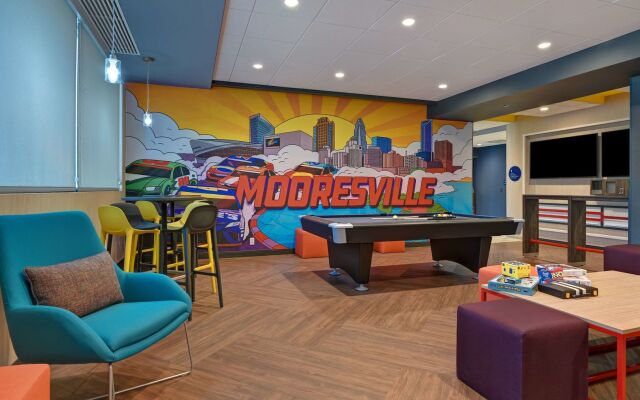 Tru by Hilton Mooresville