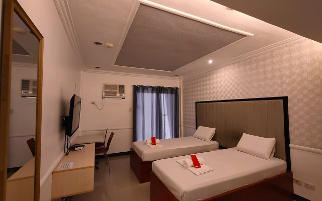 S&M Hotel