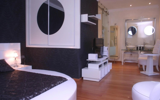 Hotel Devamlı