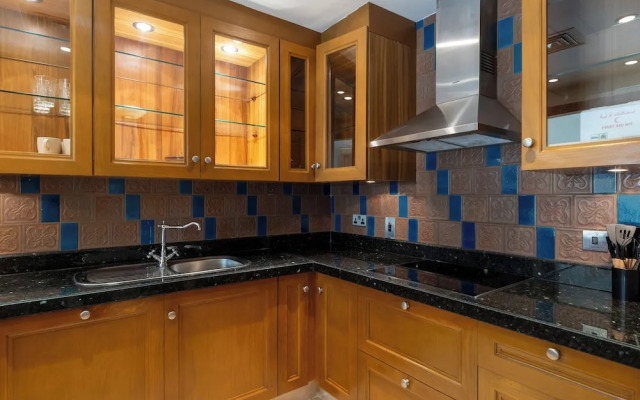 Maison Privee - Stylish & Spacious Apartment in Downtown Dubai