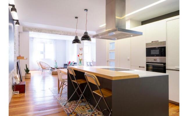 GREAT LOCATION & 130m2! Guggenheim & Parking
