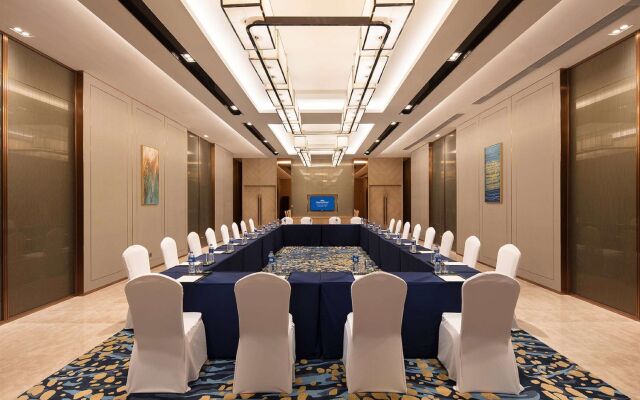 Howard Johnson by Wyndham Jimei Lake Plaza Xiamen