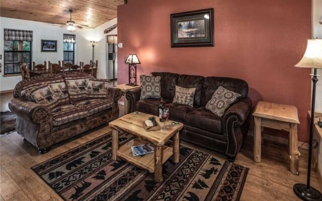 Gareys Deer Haven - Three Bedroom Cabin