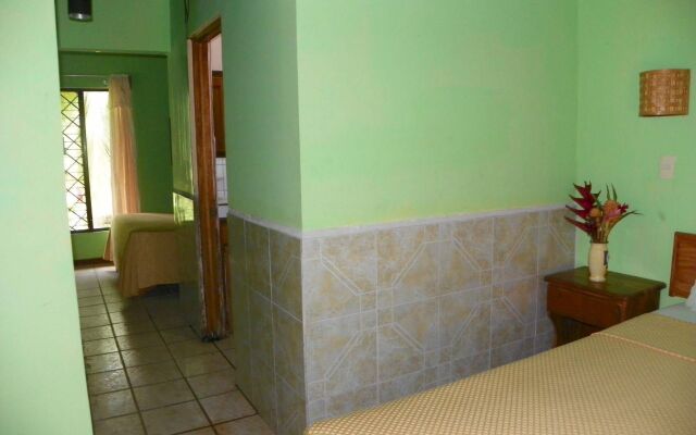 Pizote Lodge