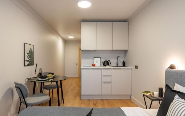 Апартаменты на проспекте Стачек 64