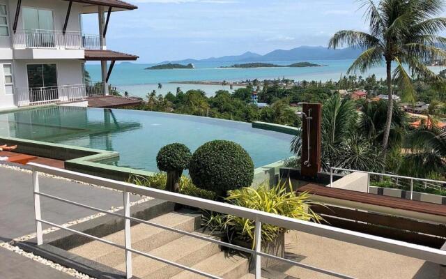 The Bay Condominium, 1-bed apartment with stunning sea views