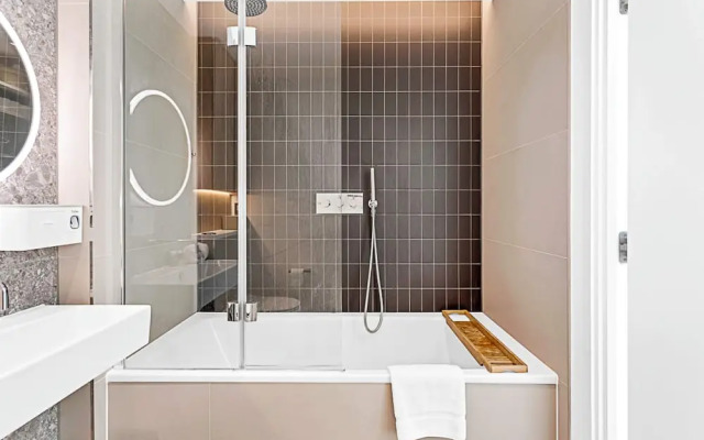 Gorgeous Clapham Flat